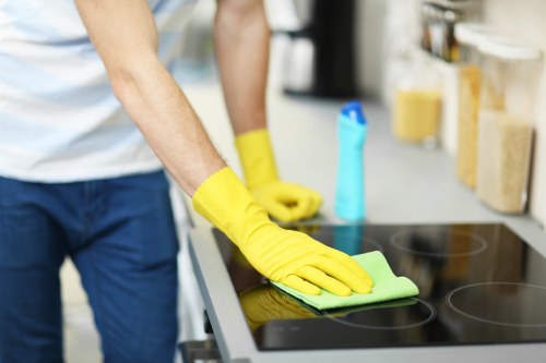 Illustration of proper timing for oven cleaning